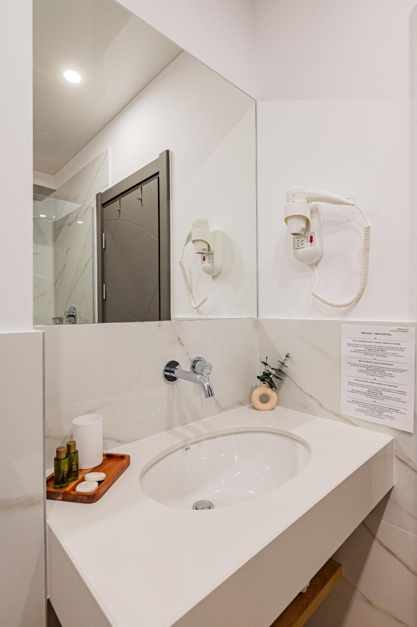 Q Villa Săcele Extérieur photo
